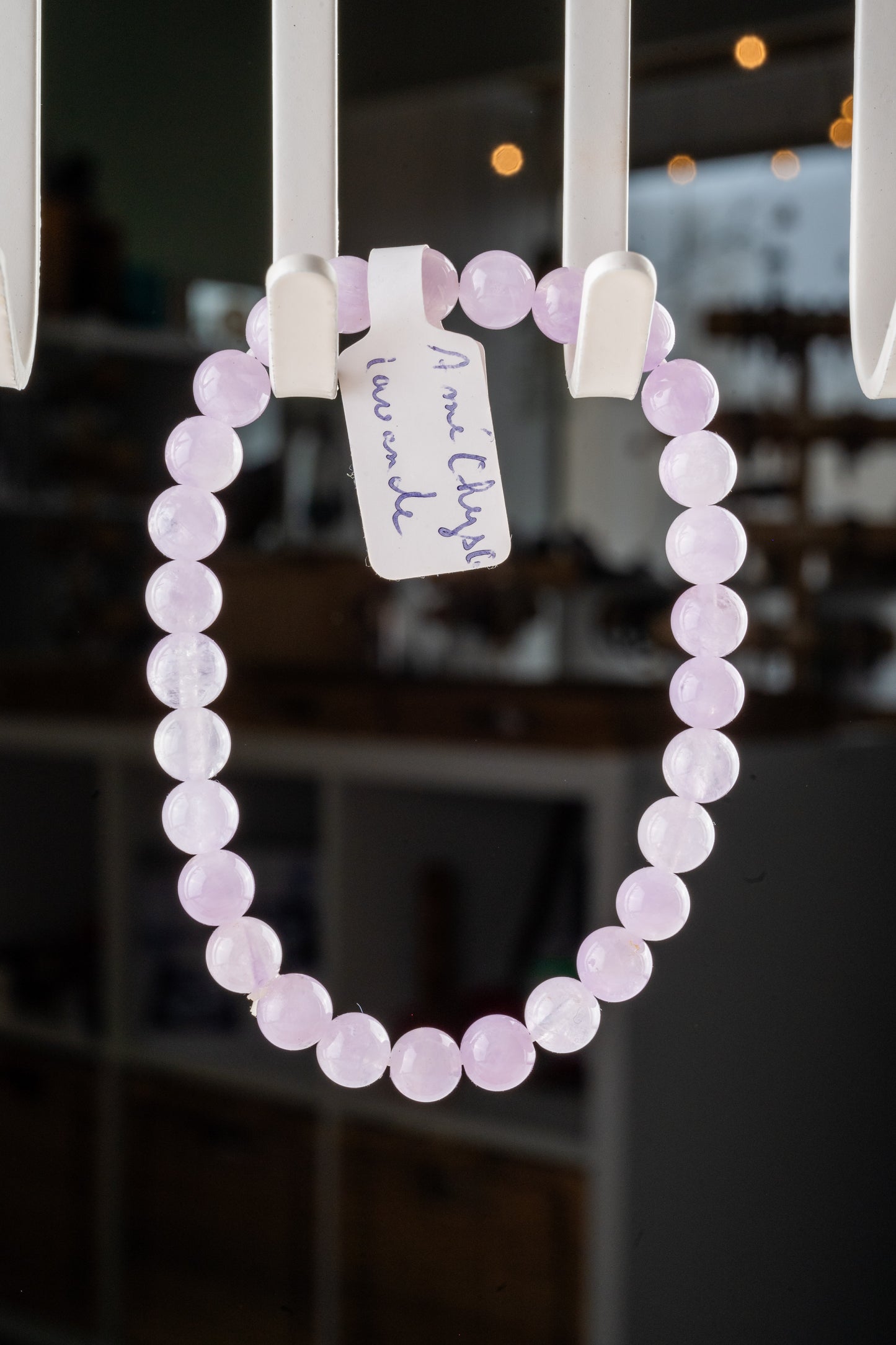 Bracelet en Améthyste Lavande – Élévation Spirituelle