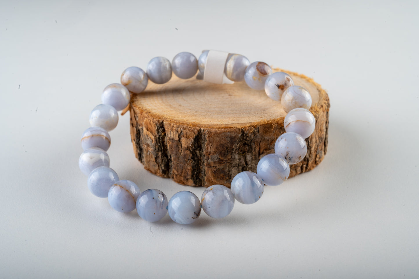 Bracelet en Calcédoine Bleue – Sérénité & Communication Apaisée