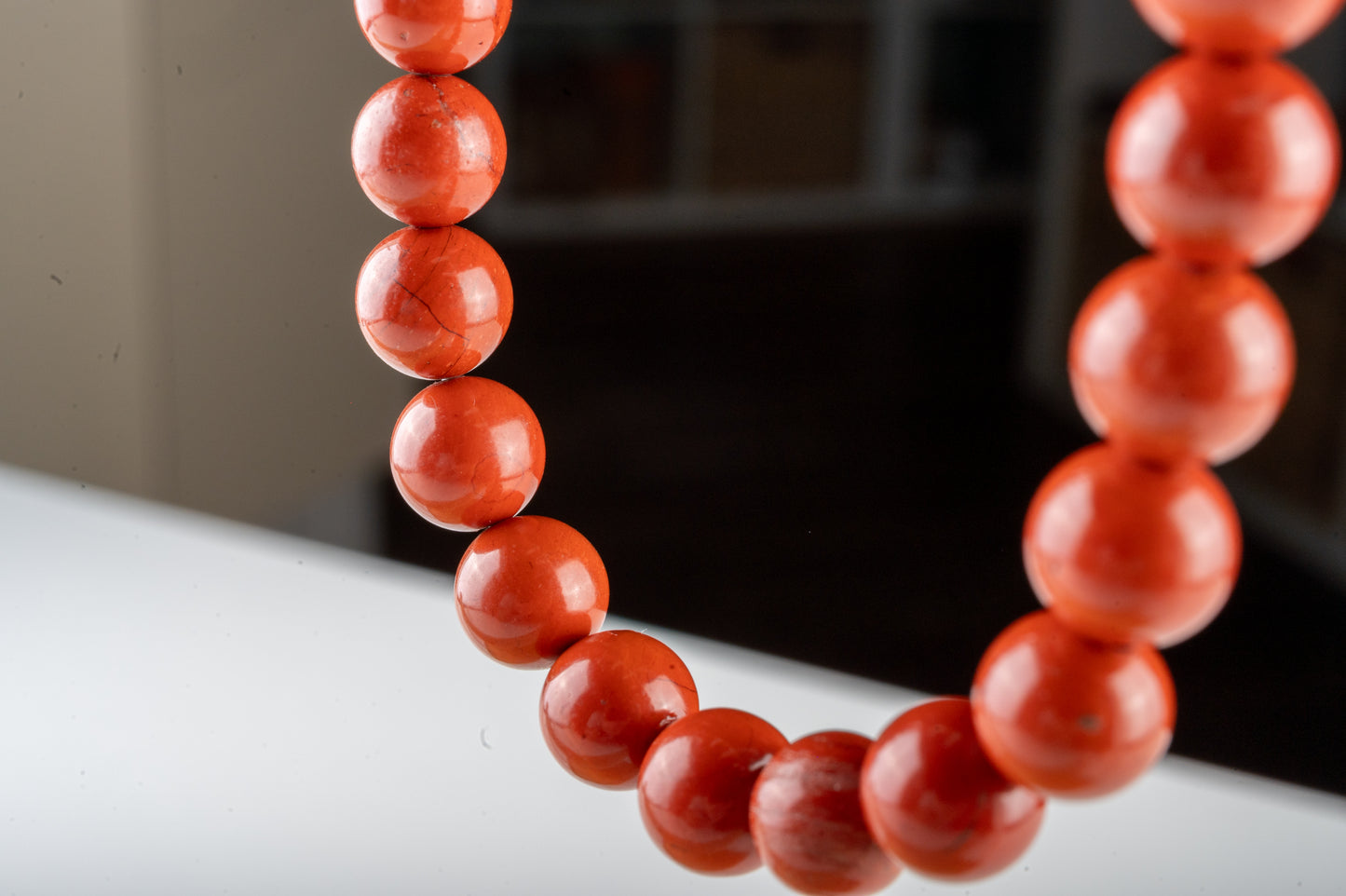 Bracelet en Jaspe Rouge – Ancrage et stabilité