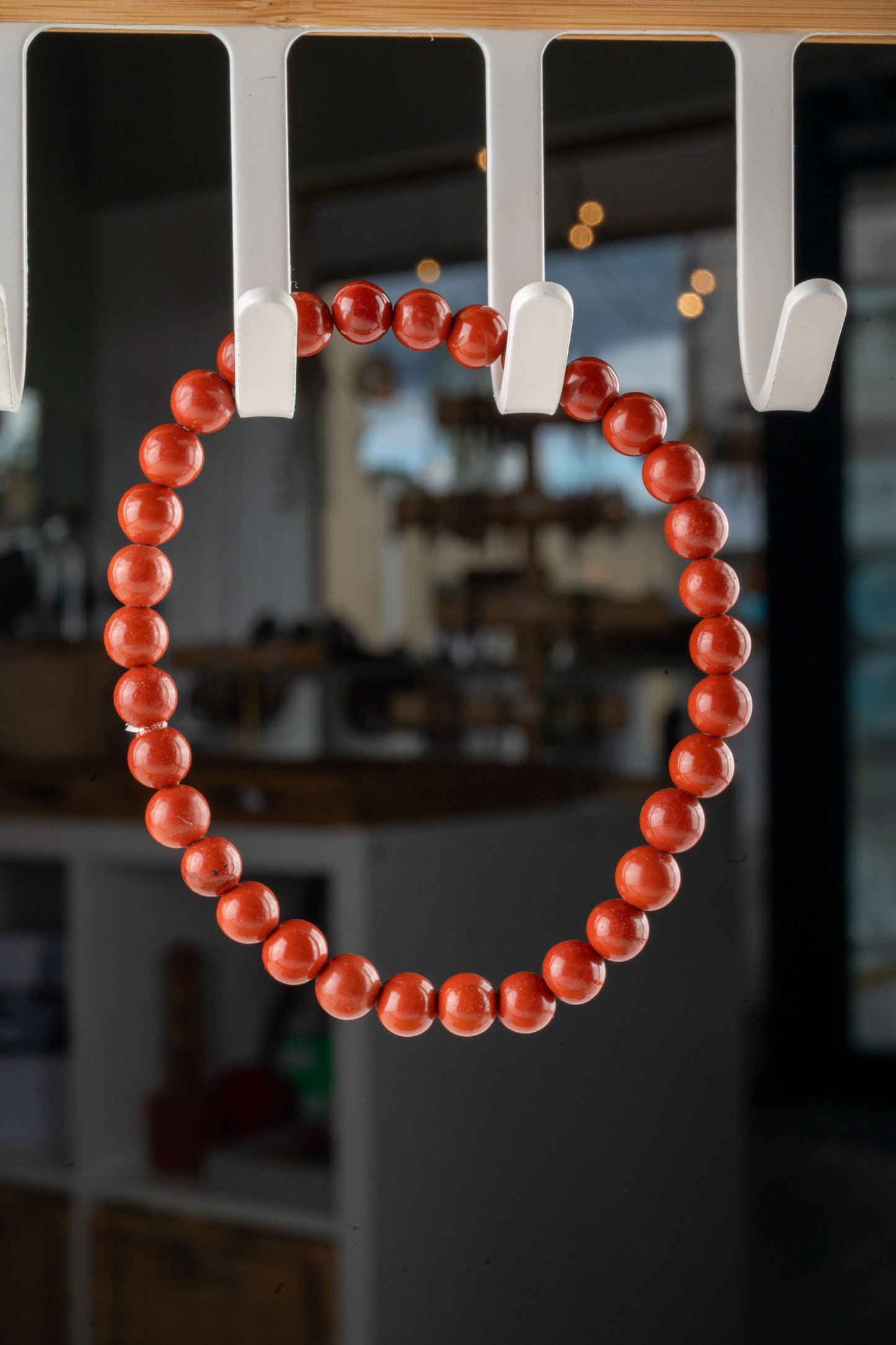 Bracelet en Jaspe Rouge – Ancrage et stabilité