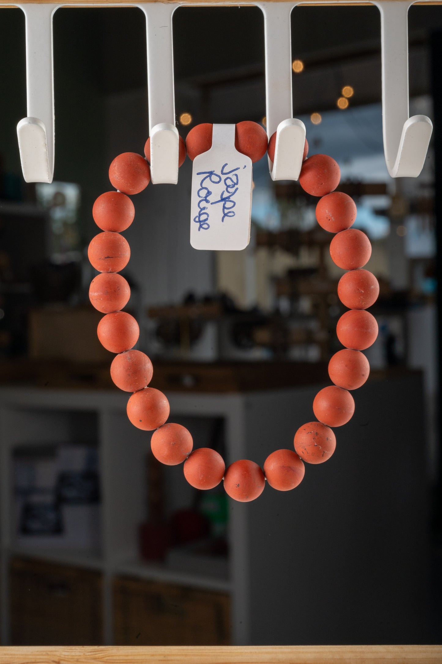 Bracelet en Jaspe Rouge – Ancrage et stabilité