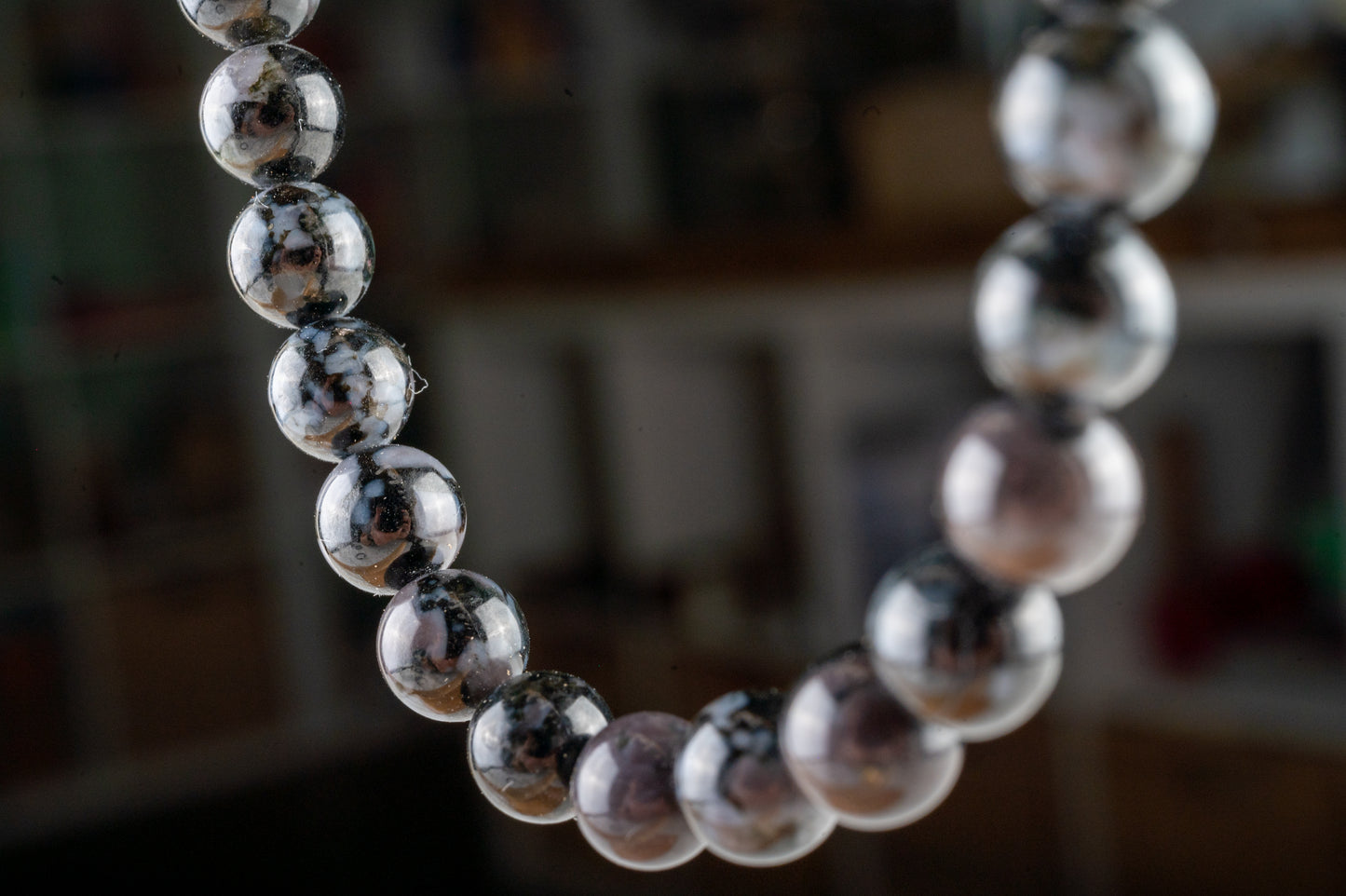 Bracelet en Merlinite - Eveil & transformation