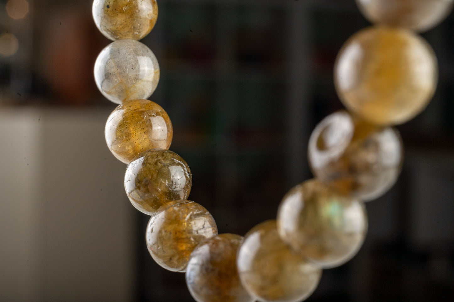 Bracelet en Labradorite – Protection & Équilibre Énergétique