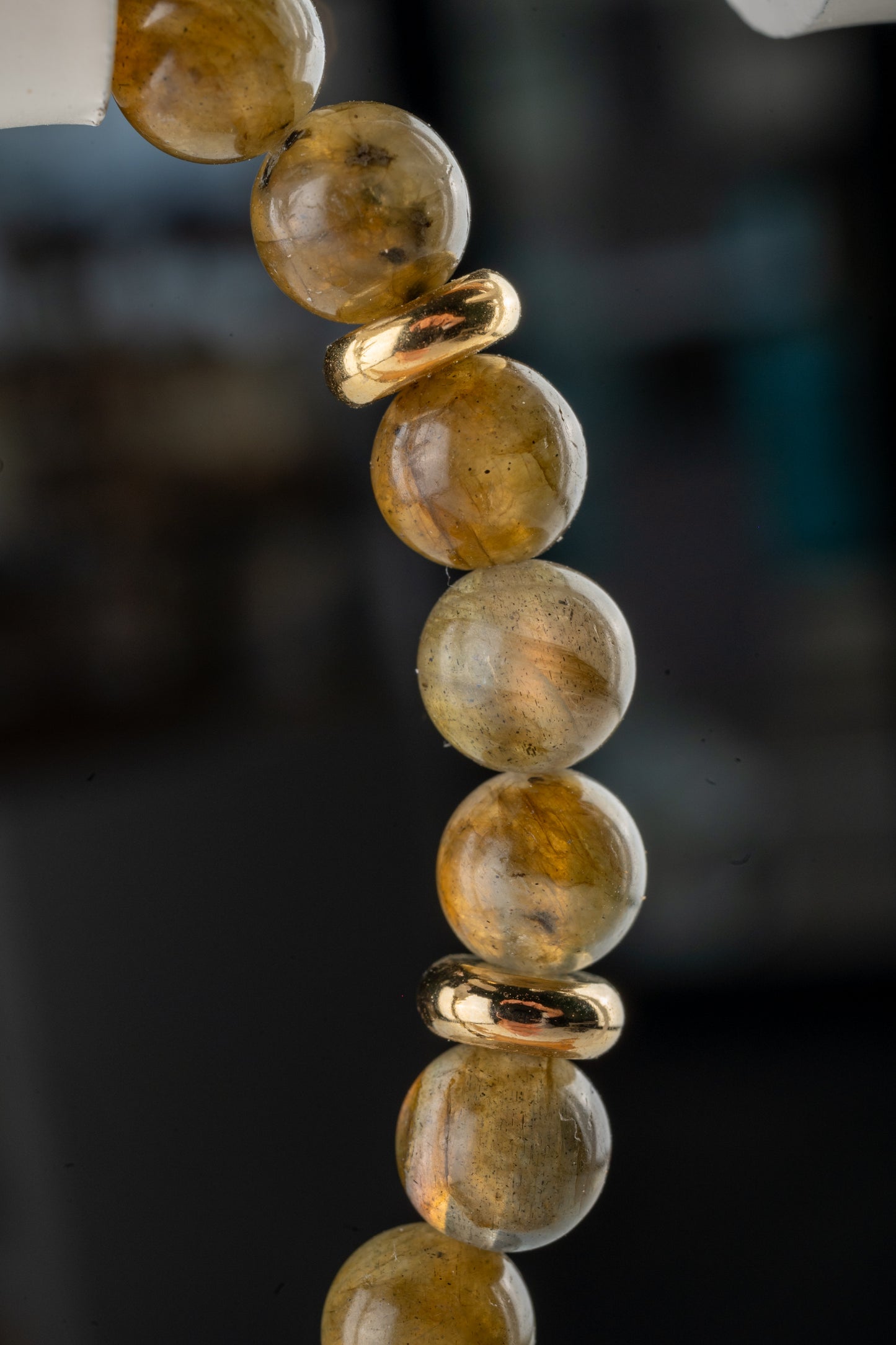 Bracelet en Labradorite – Protection & Équilibre Énergétique