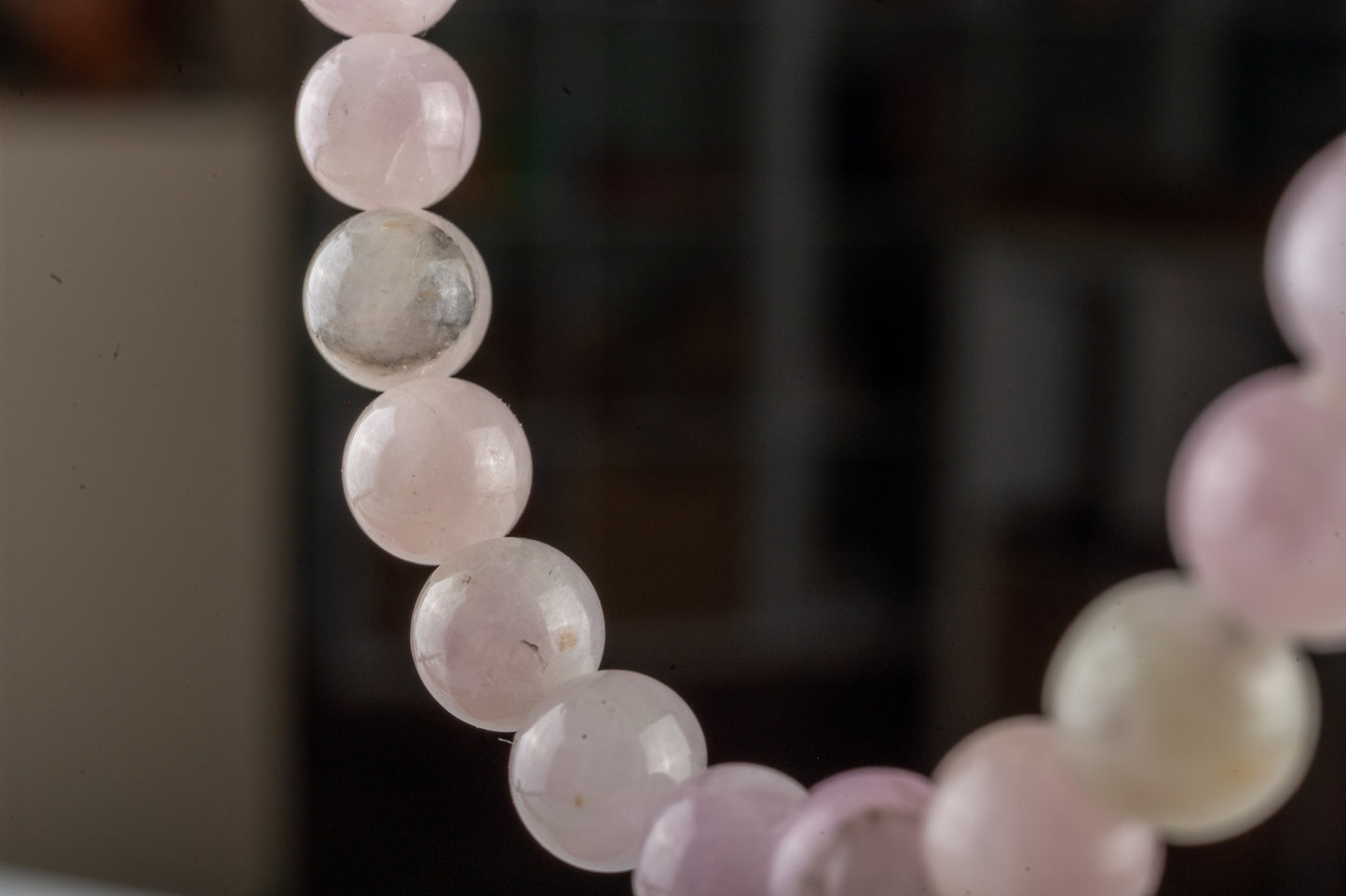 Bracelet en Kunzite - douceur émotionnelle