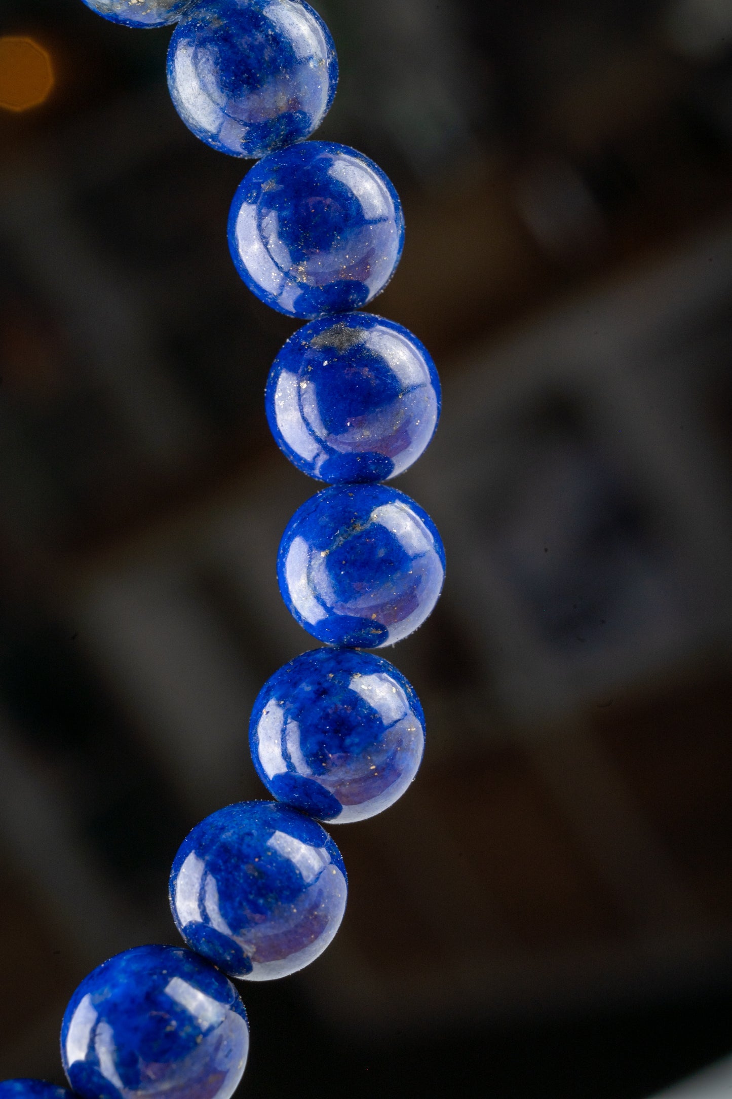 Bracelet en Lapis Lazuli – Sagesse & Expression de Soi