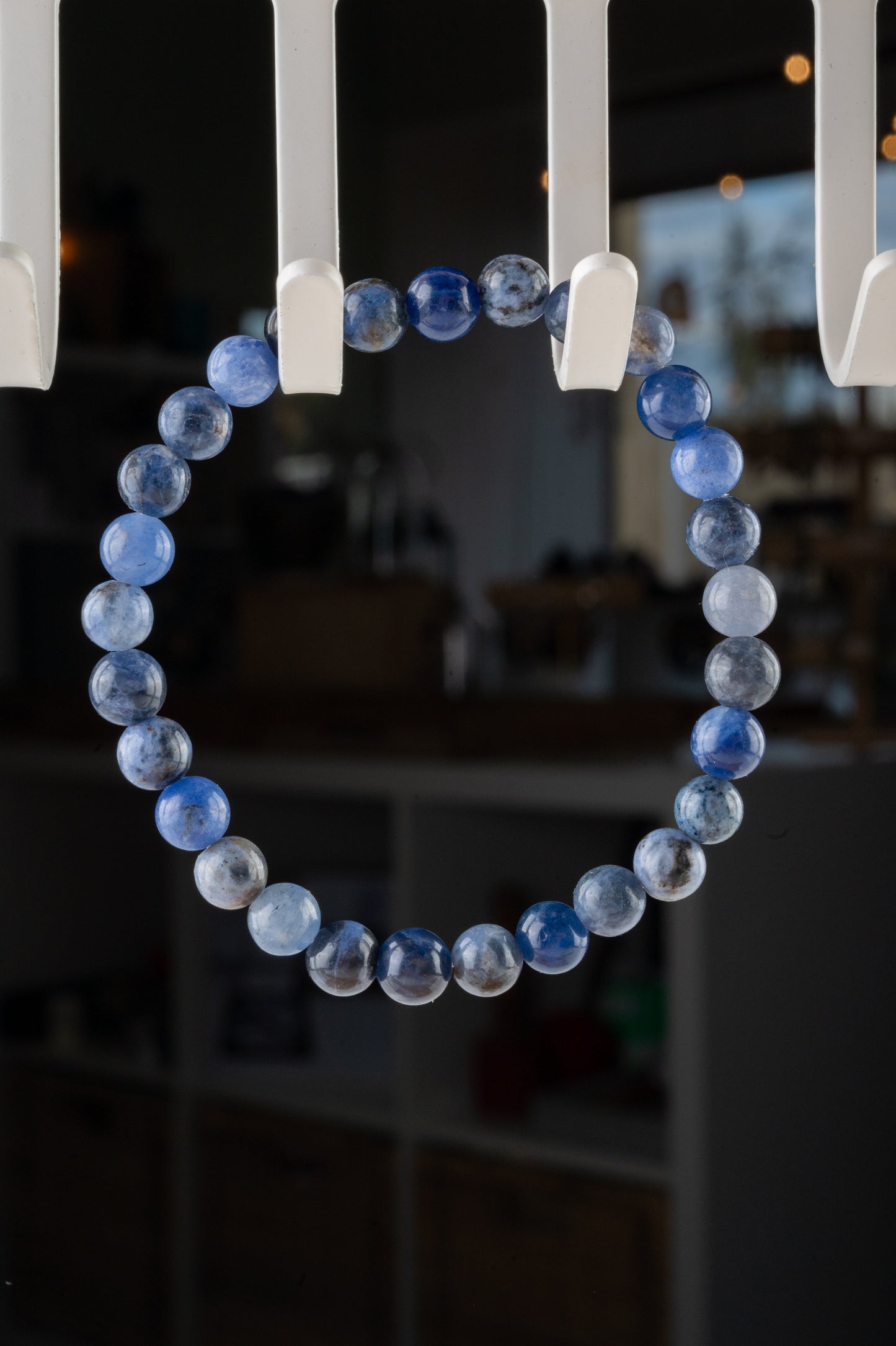 Bracelet en Sodalite – Clarté Mentale & Harmonie Intérieure