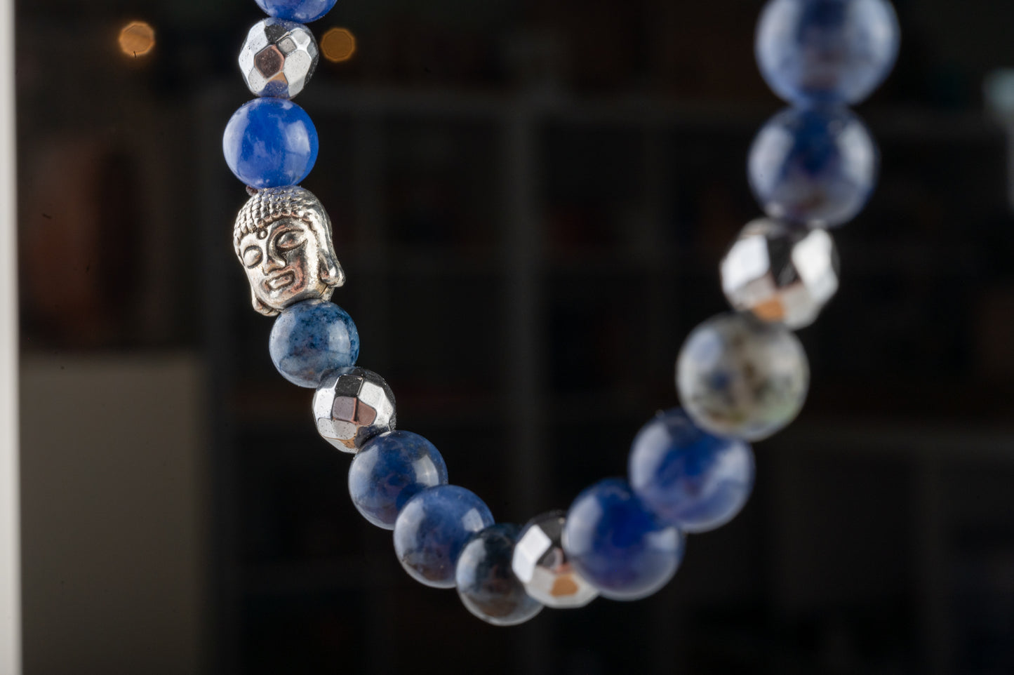 Bracelet en Sodalite – Clarté Mentale & Harmonie Intérieure