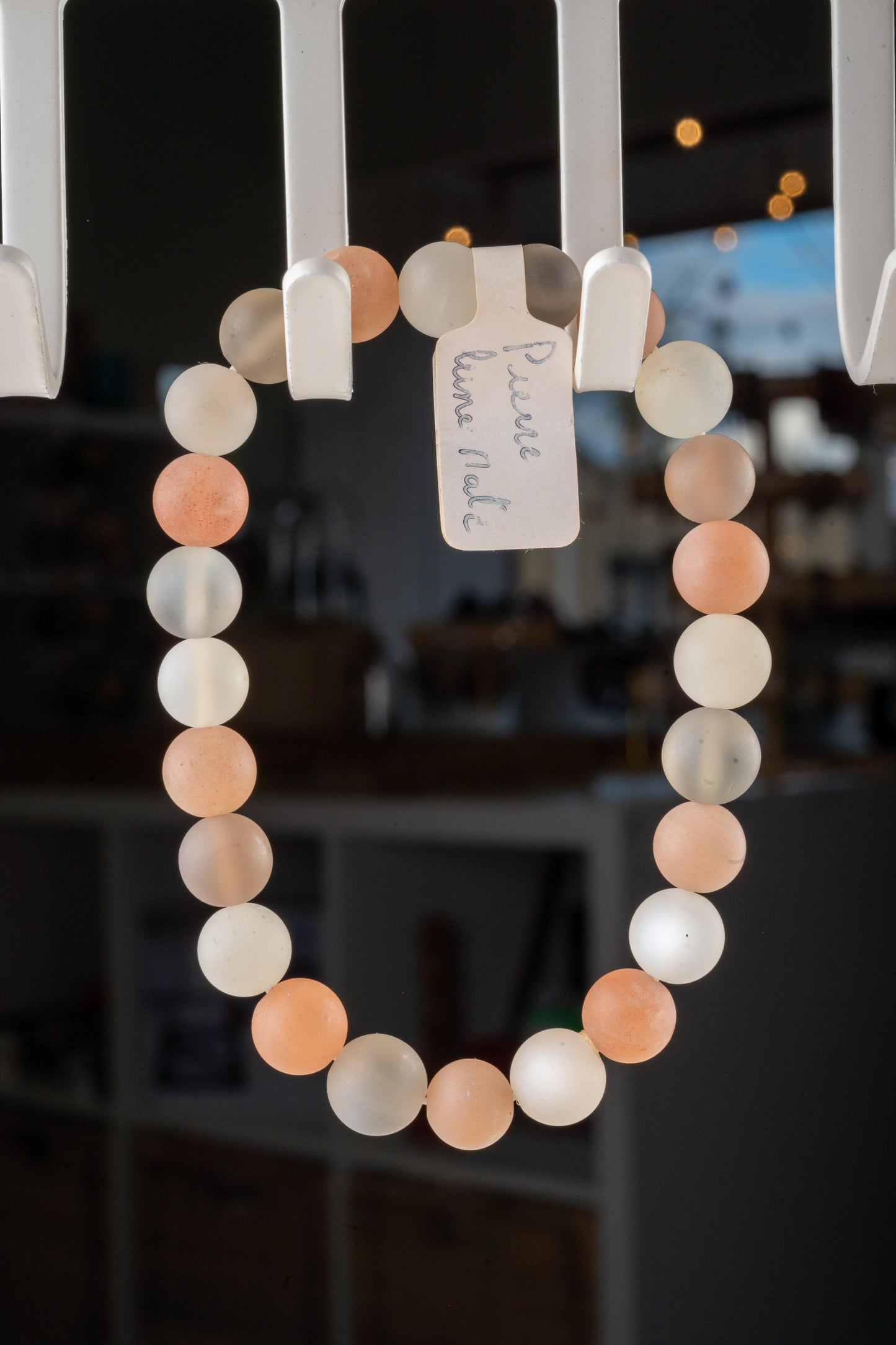 Bracelet en Pierre de Lune Multicolore – Intuition, Féminité & Équilibre Émotionnel