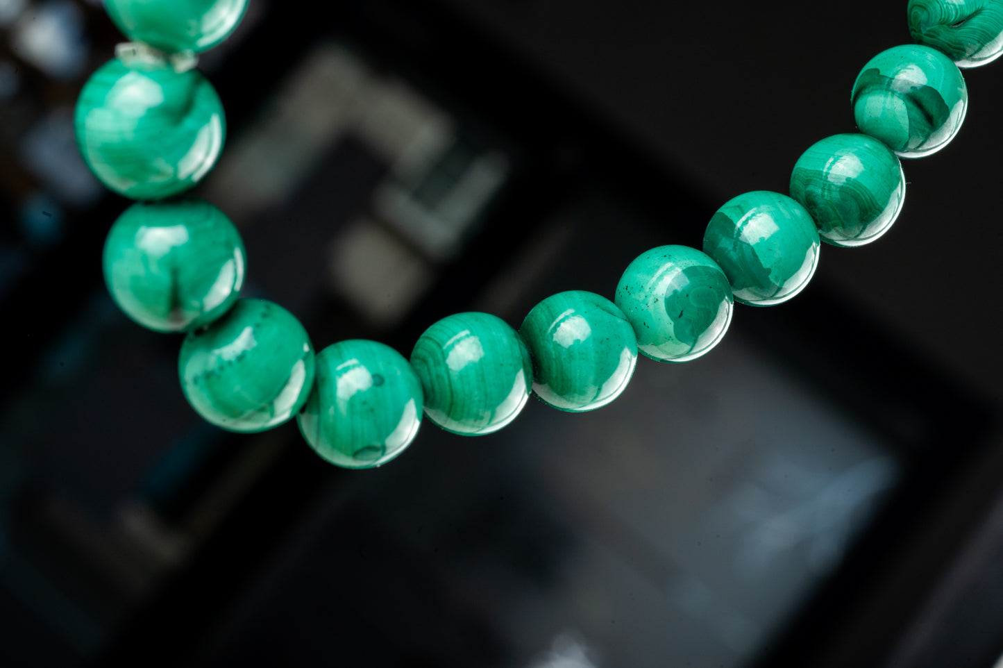 Bracelet en Malachite – Protection & Transformation