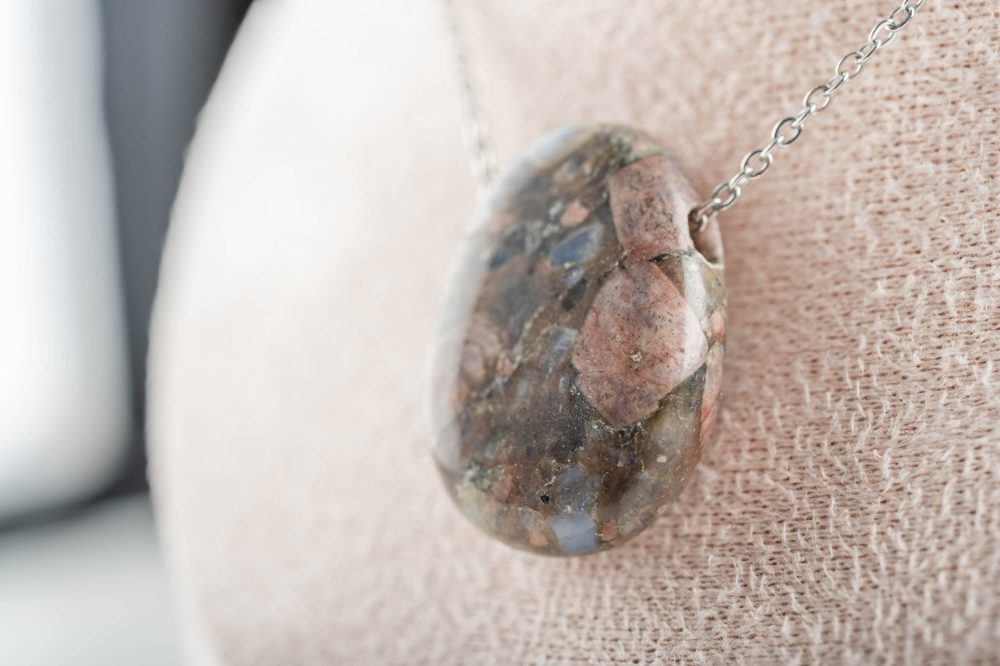 Pendentif en Libérite