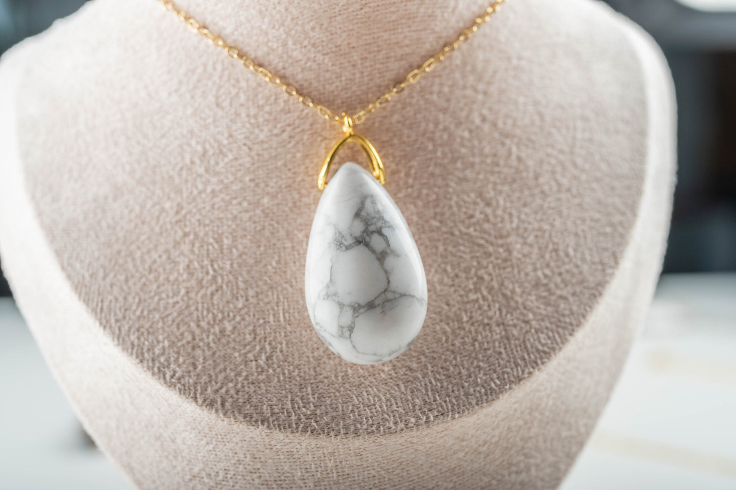 Sautoir – Goutte Howlite (35mm)