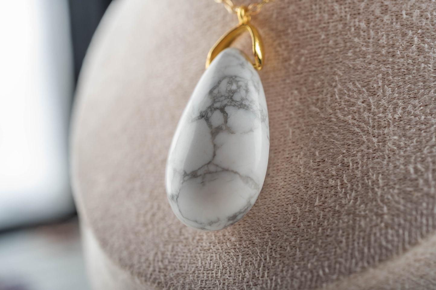 Sautoir – Goutte Howlite (35mm)