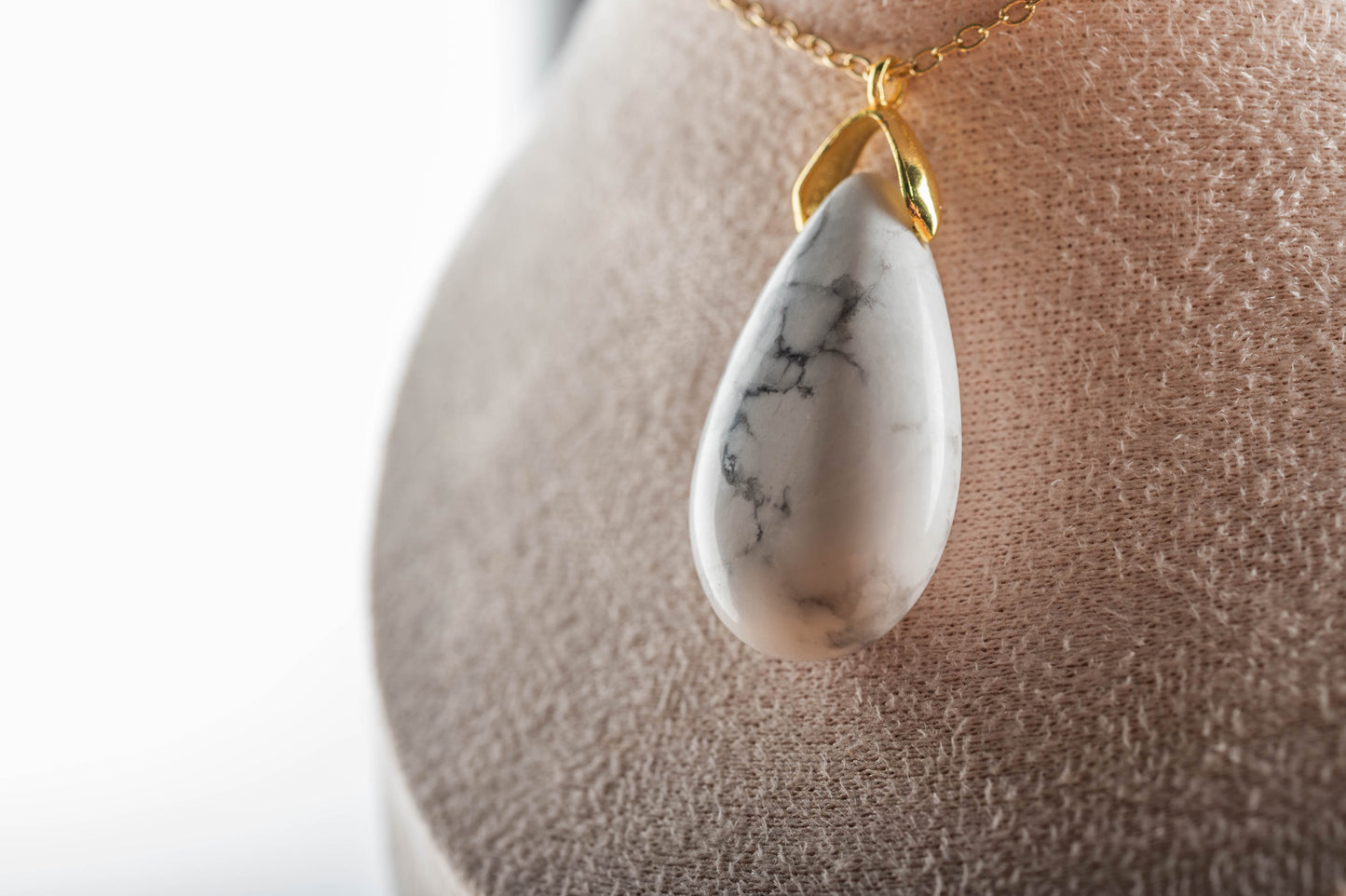 Sautoir – Goutte Howlite (35mm)