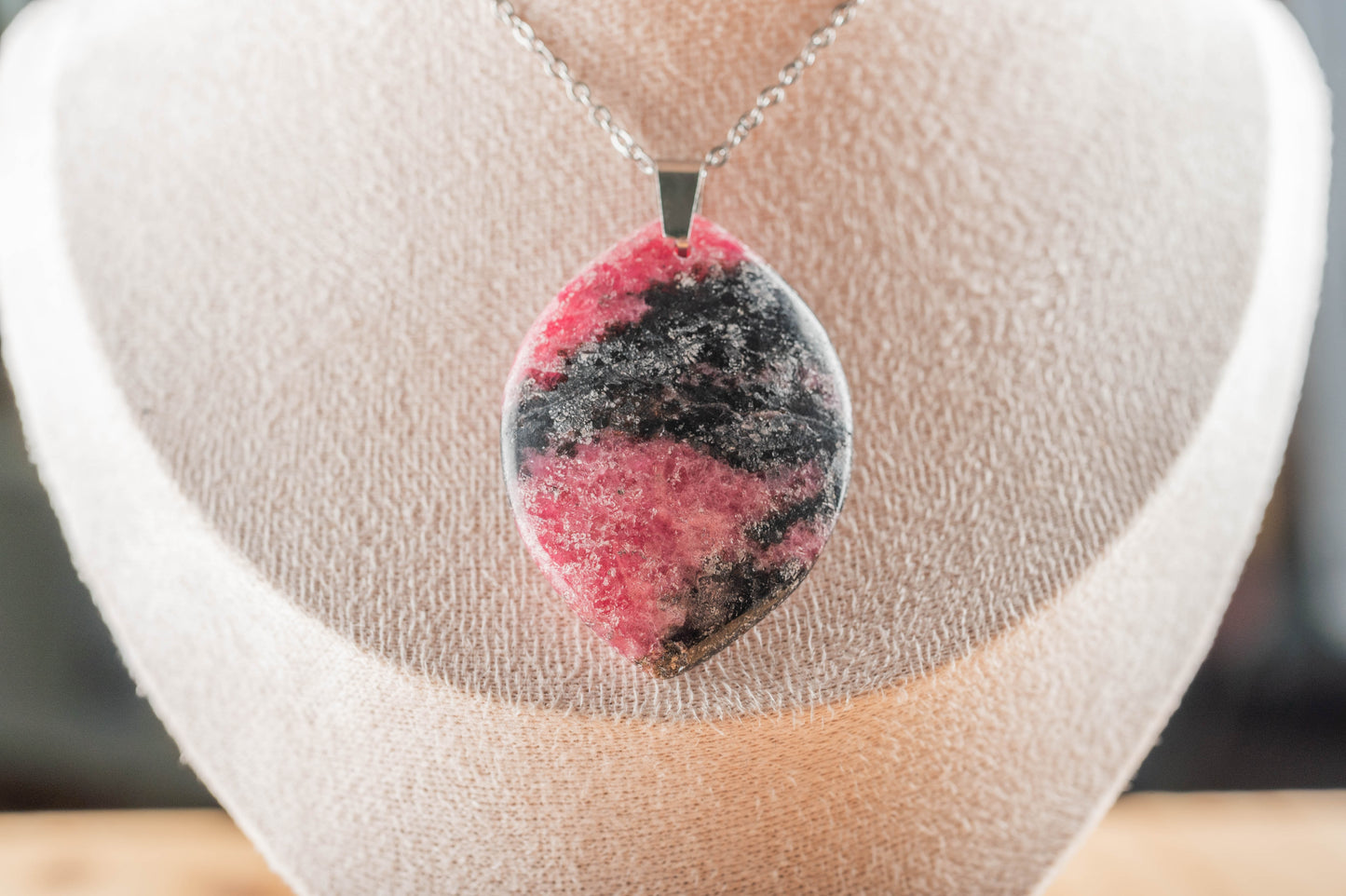 Pendentif en Rhodonite