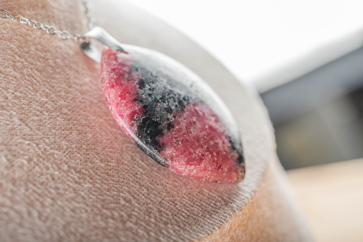 Pendentif en Rhodonite